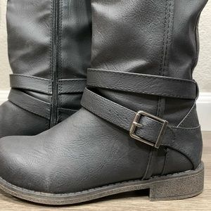 EUC Black Wide Calf Boots